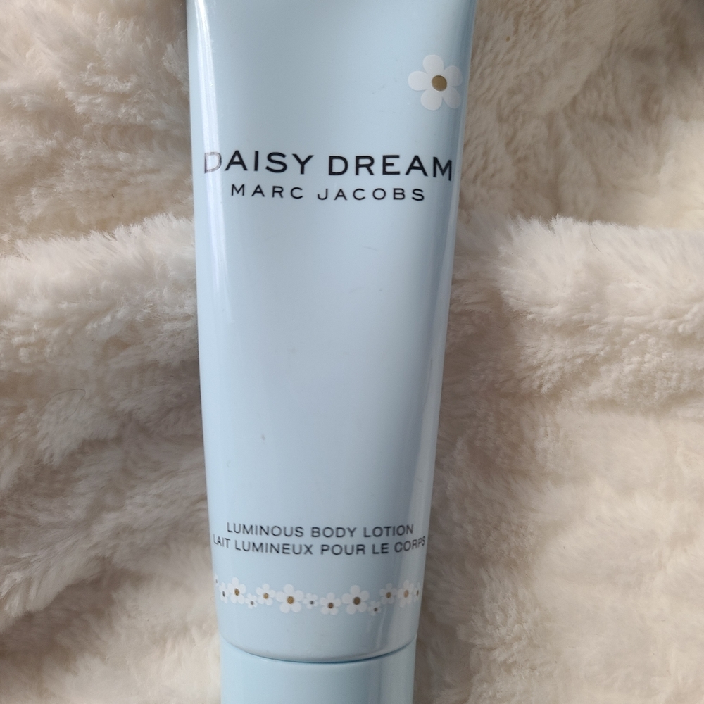 Marc Jacobs Daisy Dream Lotion